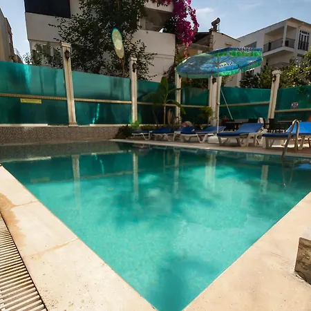 Behram Hotel 3*